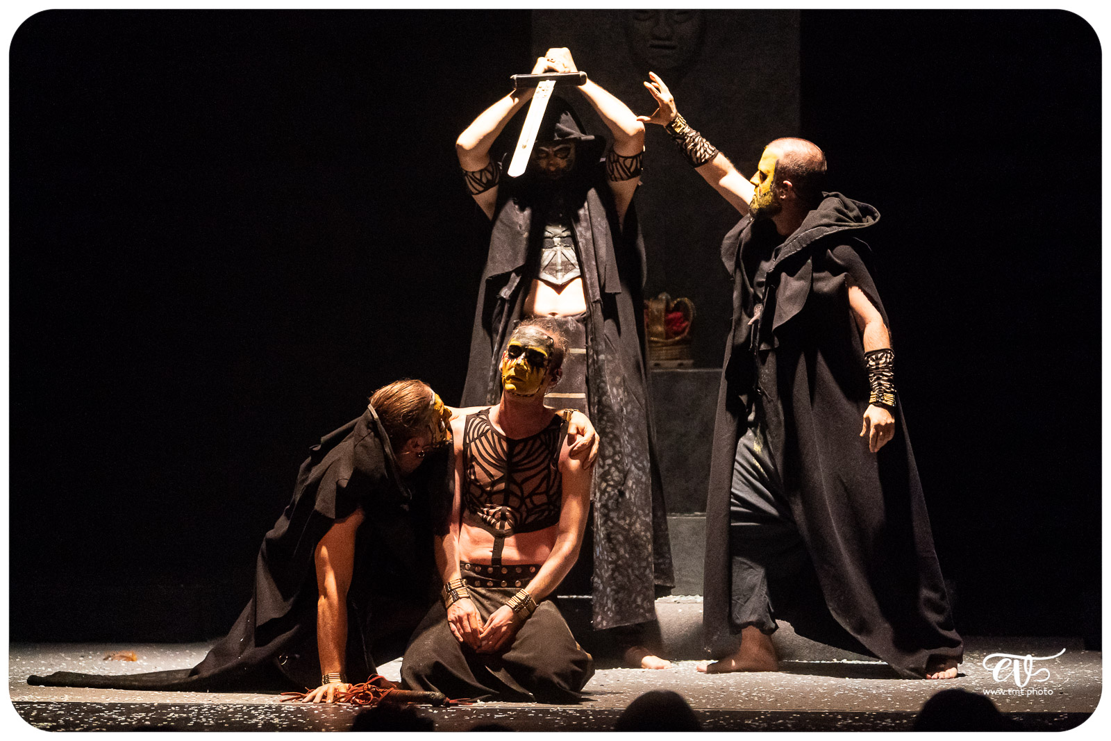 THE PRIMITALS (YLLANA & PRIMITAL BROTHERS)